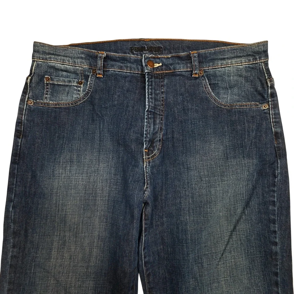 Pendleton Jeans Mens 38x30 Excellent Fading Blue Dark Wash Straight Leg Denim